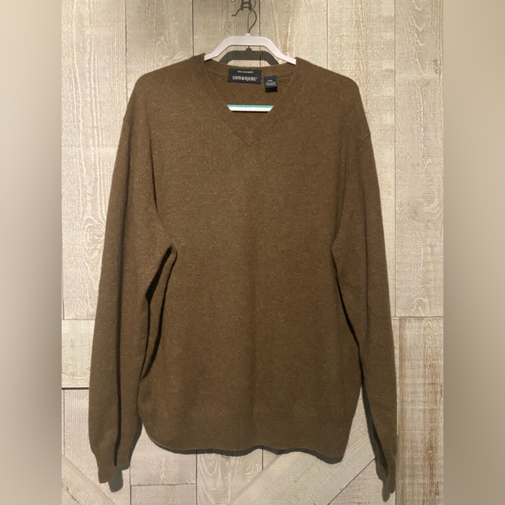 Davis & Squire Cashmere sweater